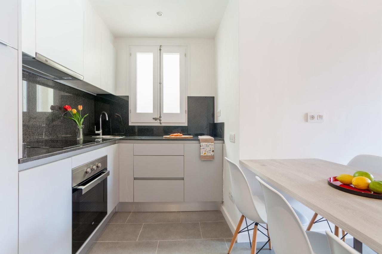 Aparteasy Barcelona Eksteriør billede